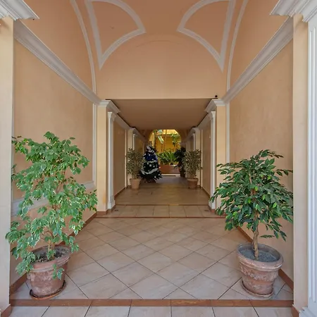 Jardin Des Muses Ii - Somptueux 2 Pieces - Carre D'or Appartement Menton