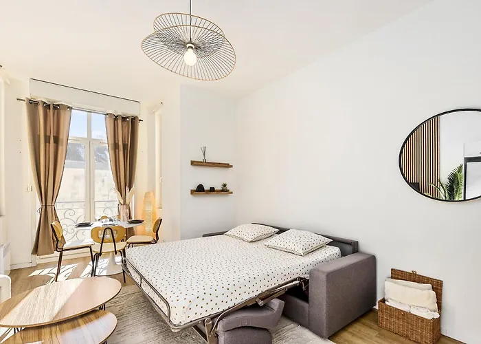 Jardin Des Muses Ii - Somptueux 2 Pieces - Carre D'or Appartement Menton