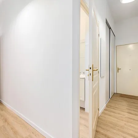 Jardin Des Muses Ii - Somptueux 2 Pièces - Carré D'or Apartamento