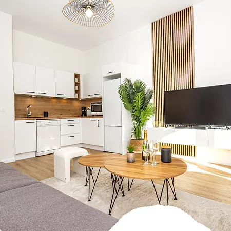 Jardin Des Muses Ii - Somptueux 2 Pieces - Carre D'or