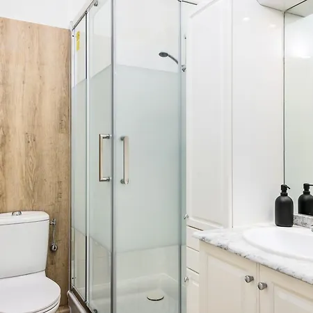 Jardin Des Muses Ii - Somptueux 2 Pieces - Carre D'or Apartment *