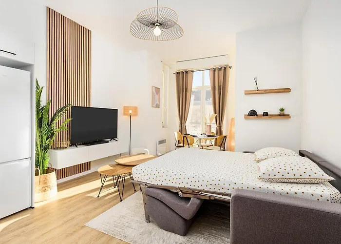 Jardin Des Muses Ii - Somptueux 2 Pieces - Carre D'or Apartment